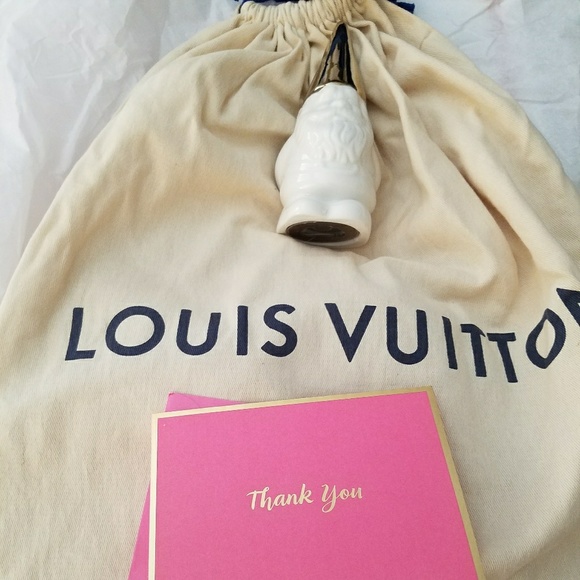 SHE'S HERE! - Picture 2 of 2